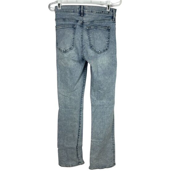 Gap Denim Baby Boot Light Wash Jeans 4/27R Womens Bootcut Comfortable Fit - Picture 2 of 5